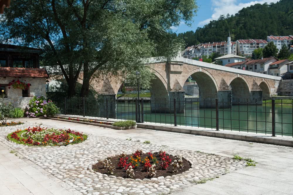 Konjic - Fotografija Prva